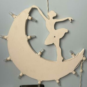 Luminaria Ballerina sulla luna